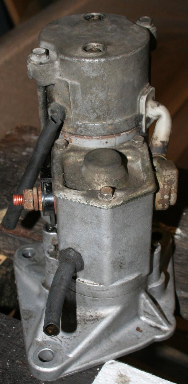 Removing starter motor on TD5 auto, replacing contacts, etc LandyZone