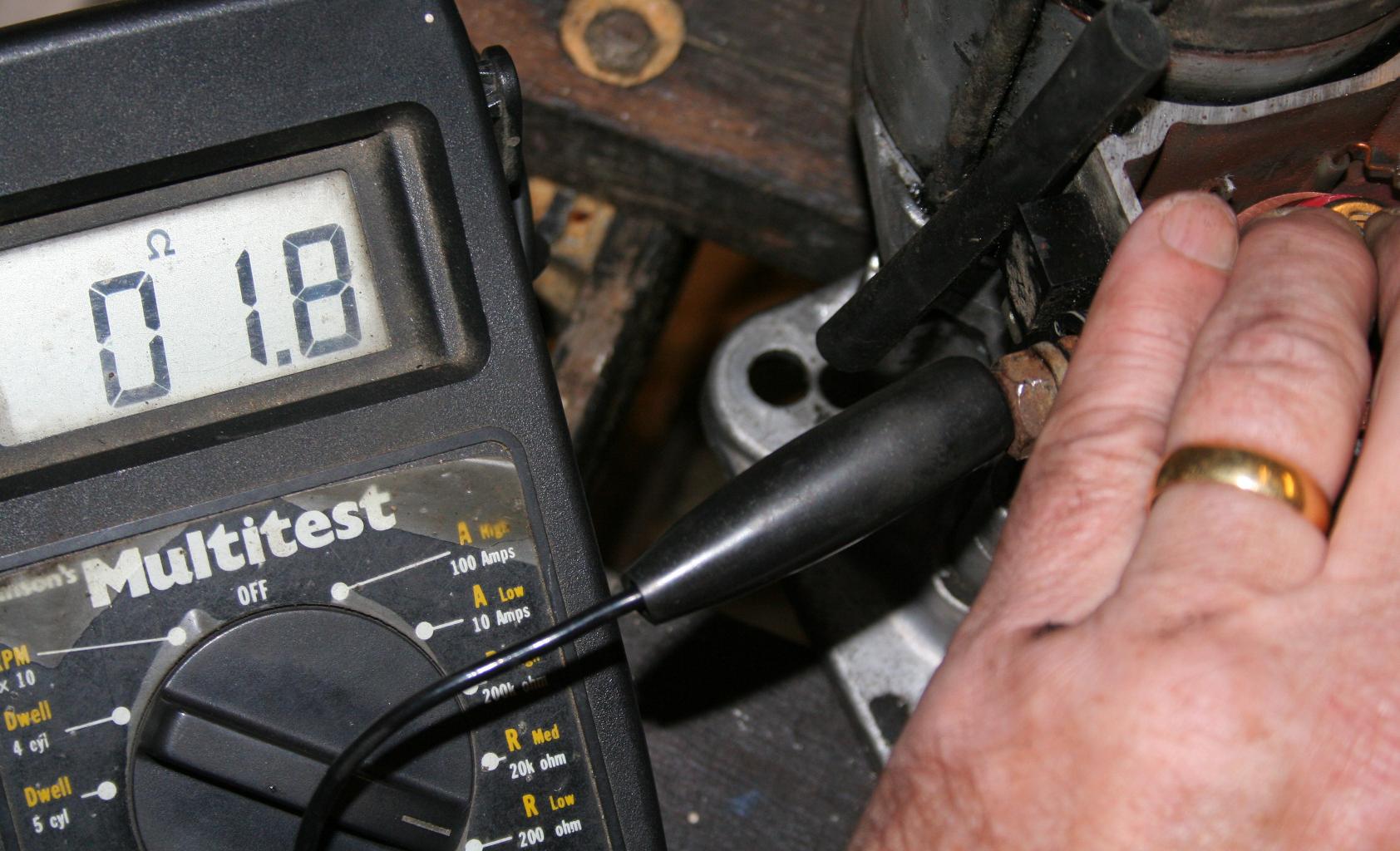 Removing starter motor on TD5 auto, replacing contacts, etc LandyZone