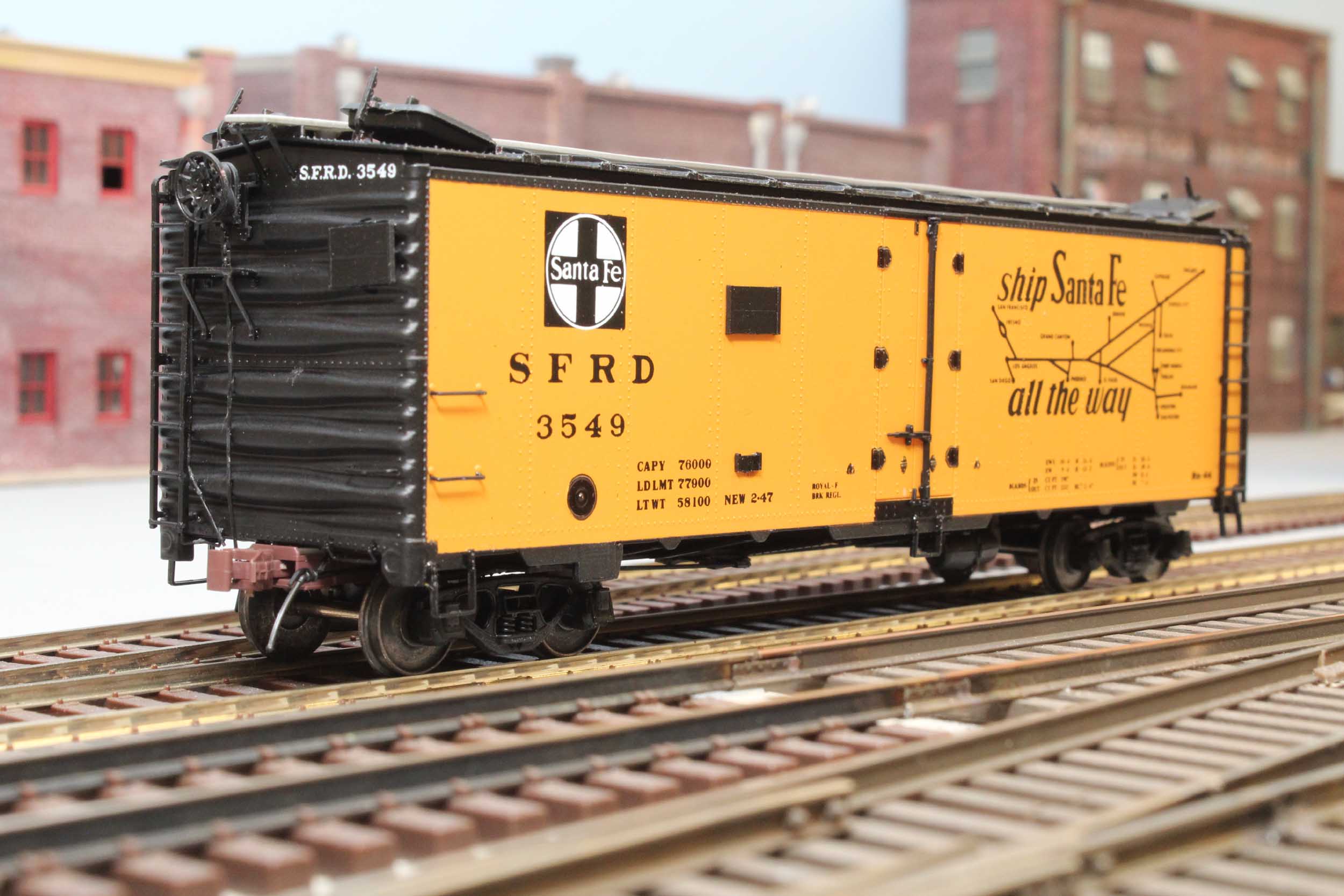 Lanes Trains Reefer & Stock Cars