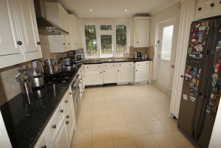 Gwynne Avenue, Croydon, 3 bedroom, Detached