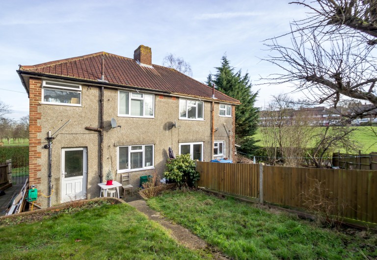 Ownsted Hill, New Addington, Croydon, 2 bedroom, SemiDetached