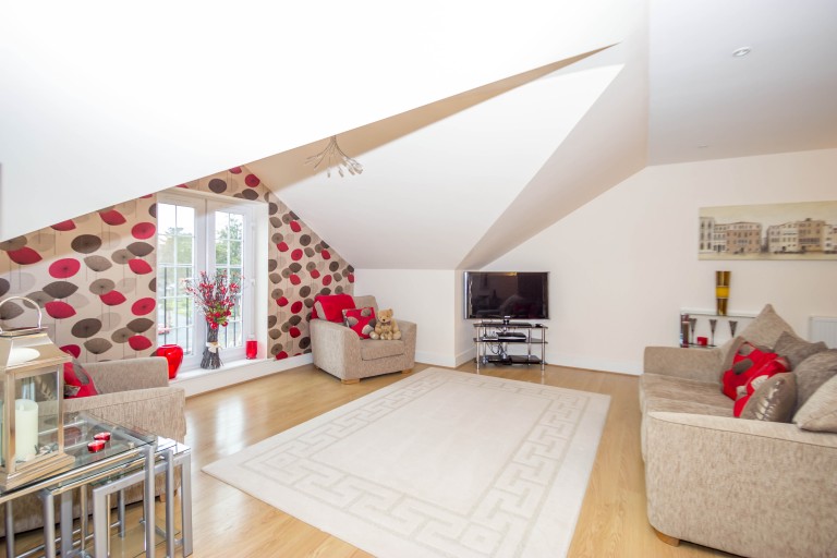 Buckingham Apartments, 173 Elmers End Road, Beckenham, 1 bedroom, Apartment