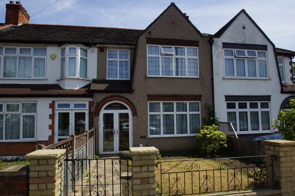 Upper Elmers End Road, Beckenham, 3 bedroom, Terraced