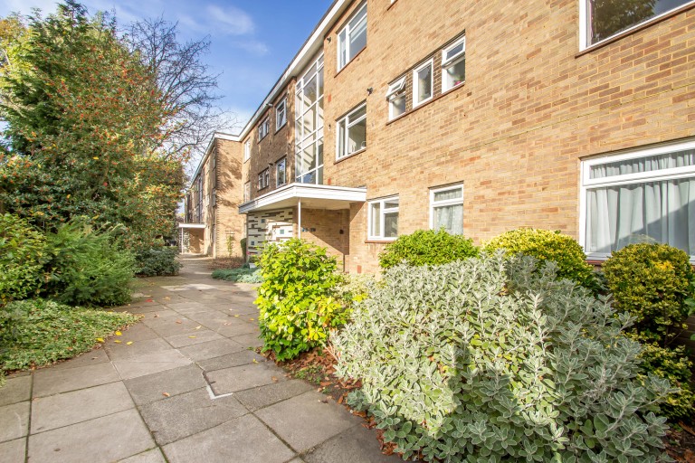 River Grove Park, Beckenham, 2 bedroom, Apartment