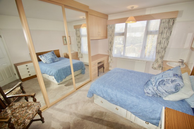 Ambleside Avenue, Beckenham, 4 bedroom, End Of Terrace