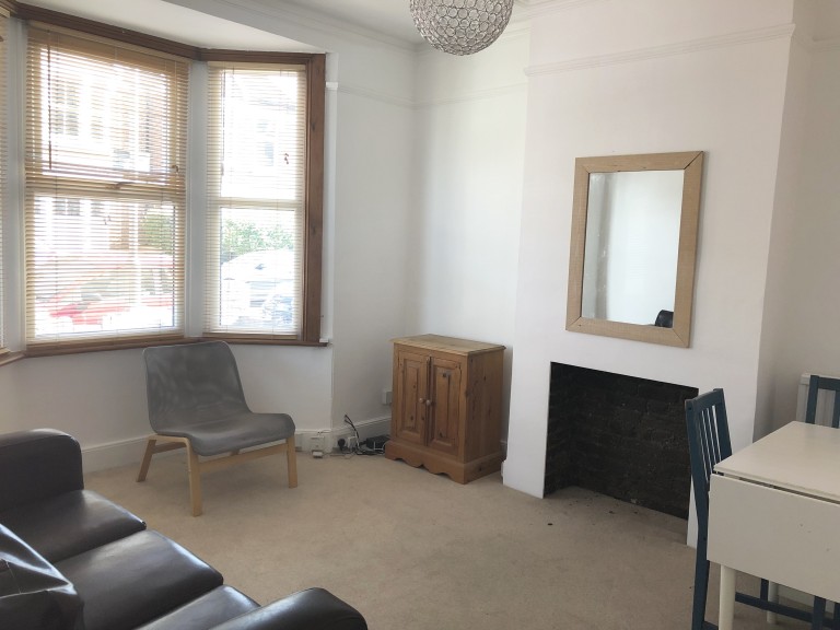 Waldron Road, London, 3 bedroom, Apartment