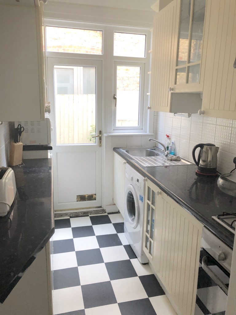 Waldron Road, London, 3 bedroom, Apartment