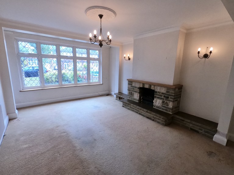 Eden Park Avenue, Beckenham, 3 bedroom, End Of Terrace