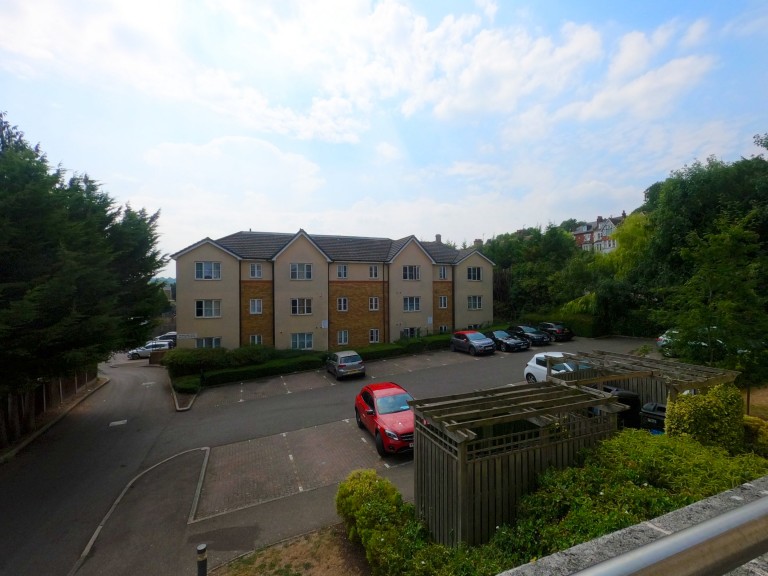 Prospectus Place, 7 Haling Park Road, South Croydon, 2 bedroom, Apartment