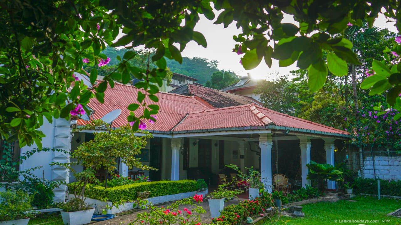 Holiday Villas in Kandy Kandy Garden Villa