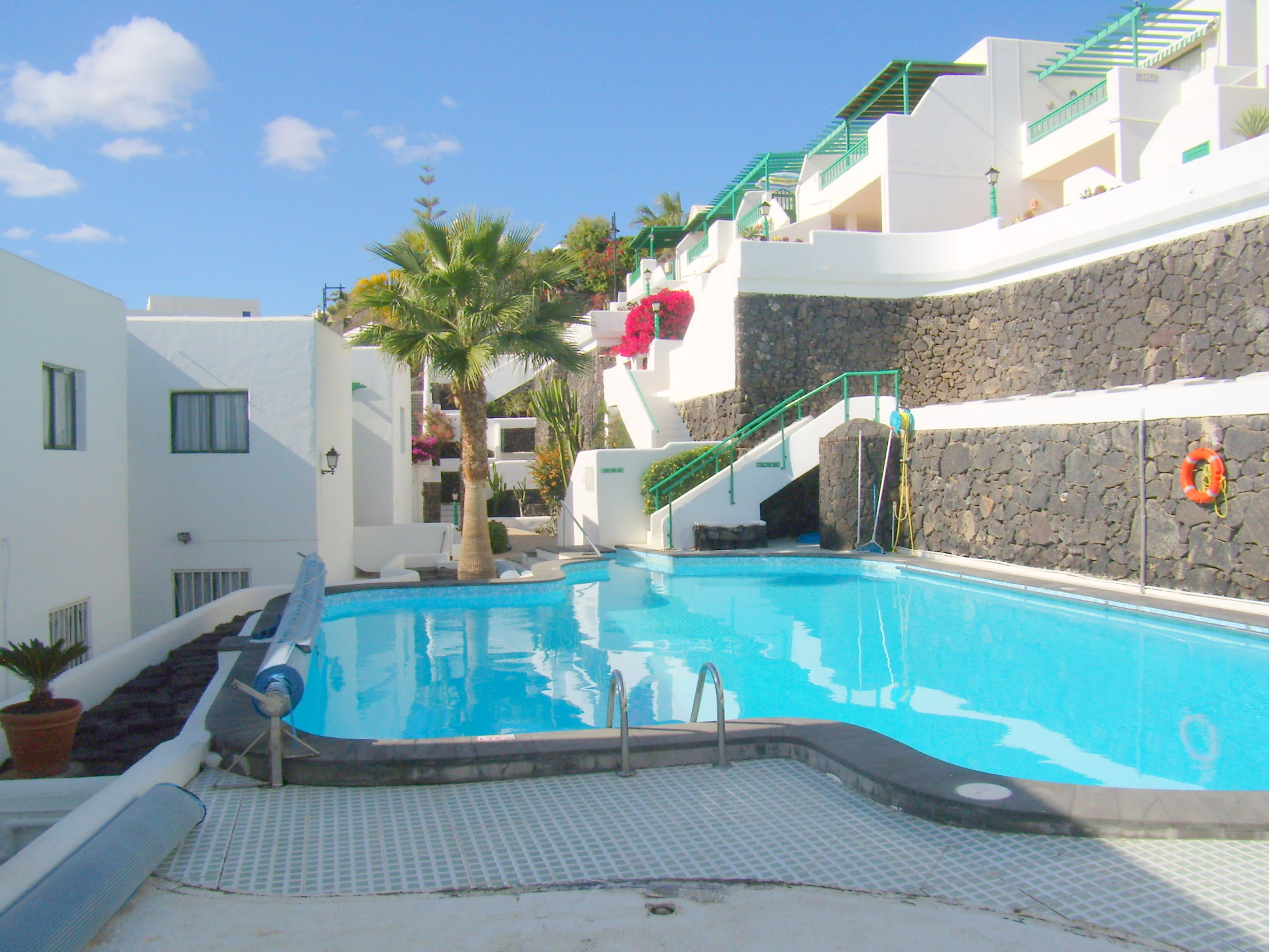 Nice quiet 2 bedroom holiday apartment in the old town of Puerto del