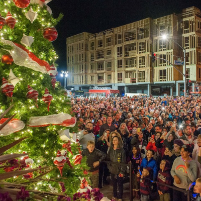 Newhall Christmas Tree Lighting 2022 Light Up Main Street - L.a. Parent