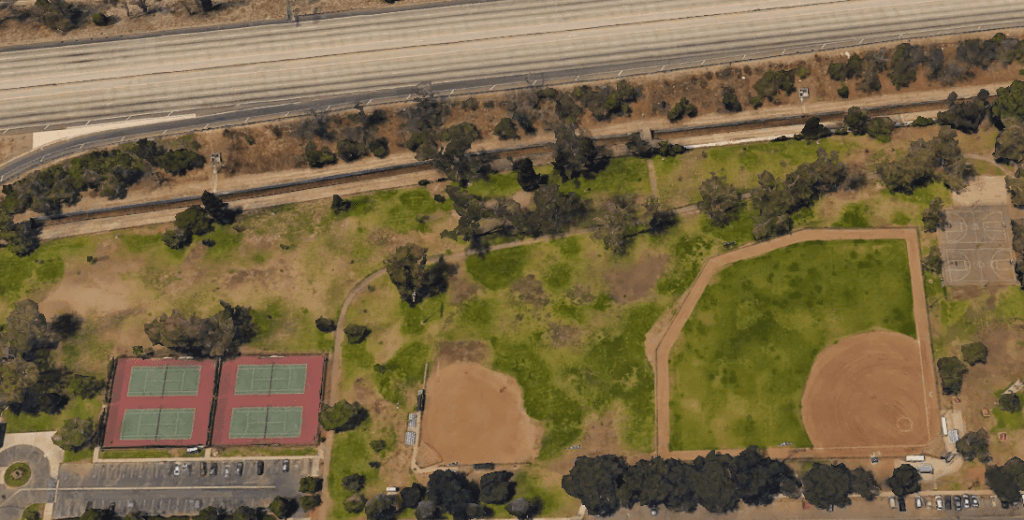 WHITSETT FIELDS PARK City of Los Angeles Department of Recreation and
