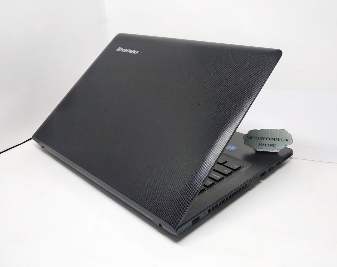 Jual Lenovo Ideapad 300 Quad Core RAM 4GB Malang Laptop Bekas Malang