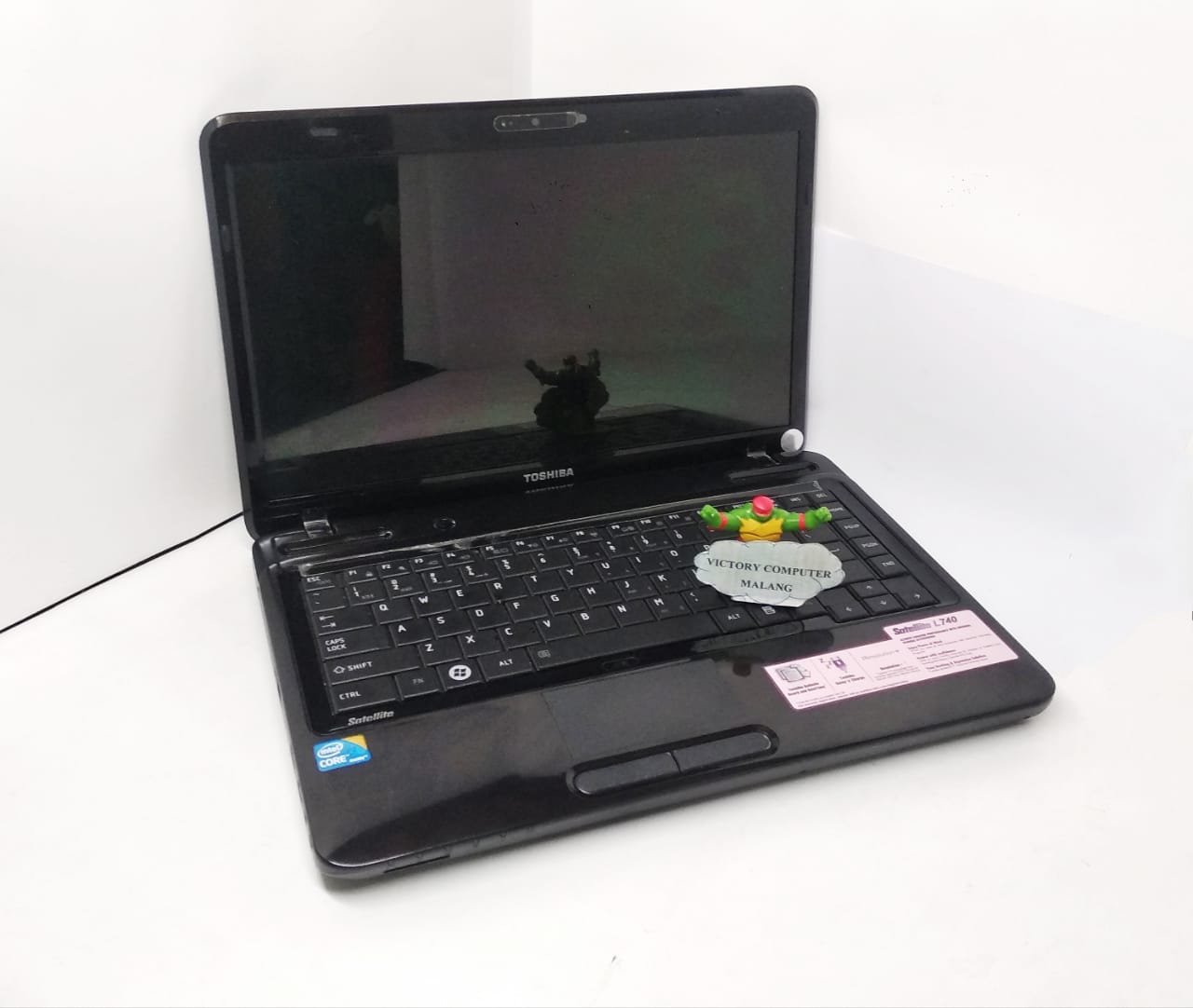 Laptop Bekas TOSHIBA Corei3 RAM 4GB cuma 2jutaan Malang Laptop Bekas