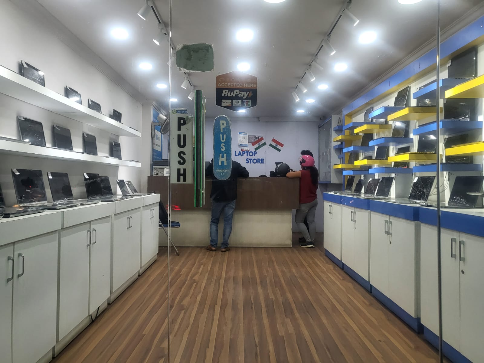 Laptop Store Marathahalli ( Laptop Showroom )