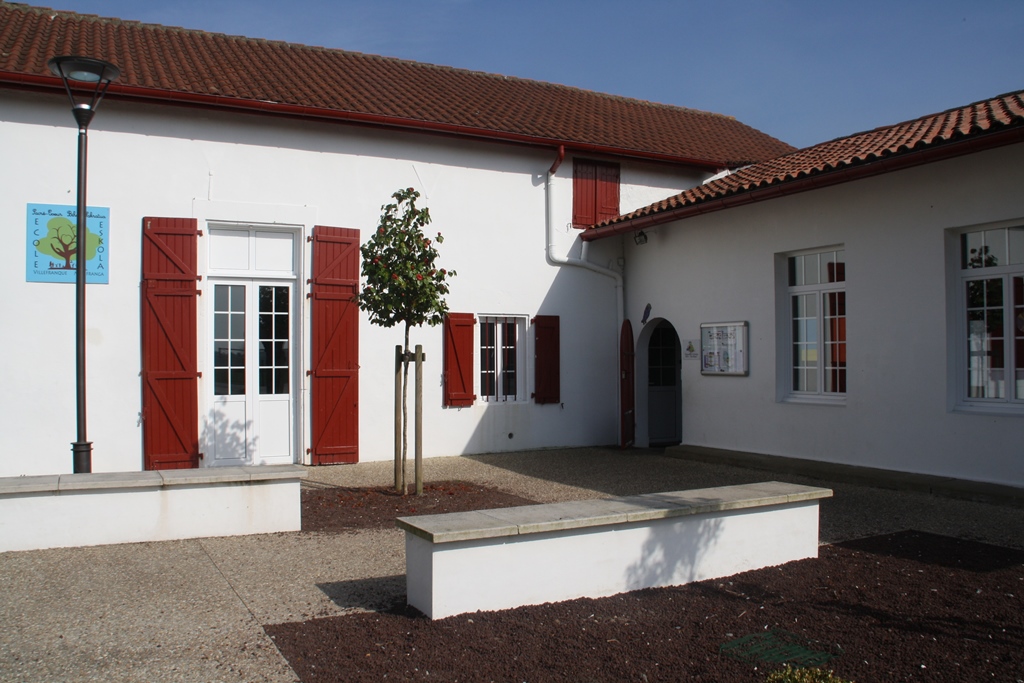 Ecole Sacré Coeur Villefranque Radio LAPURDI Irratia