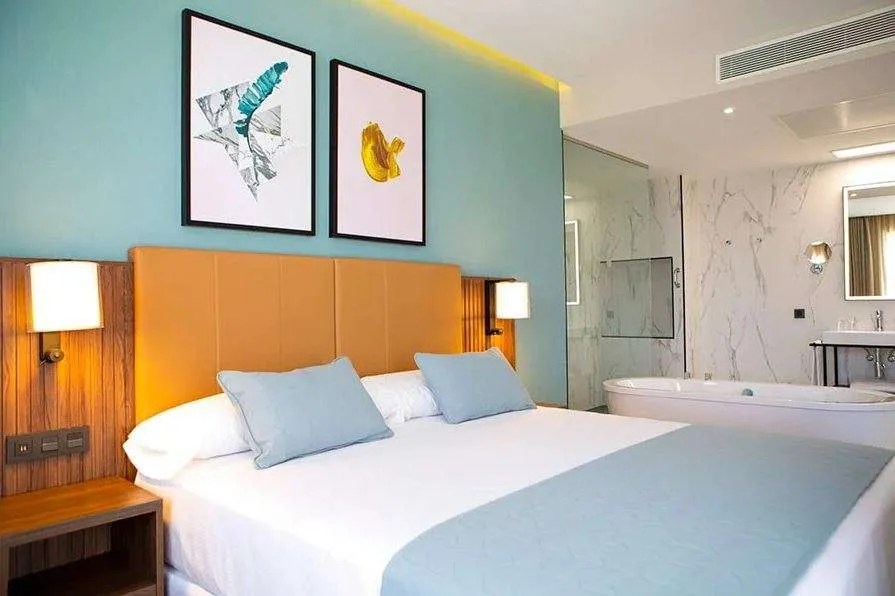 HOTEL RIU PLAZA ESPAÑA en MADRID [Toda la información]