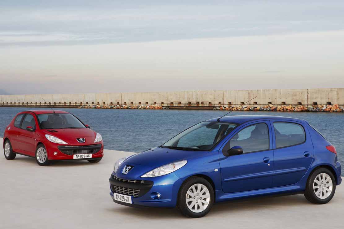 Fiche technique Peugeot 206 Plus 1.4 HDi 2010