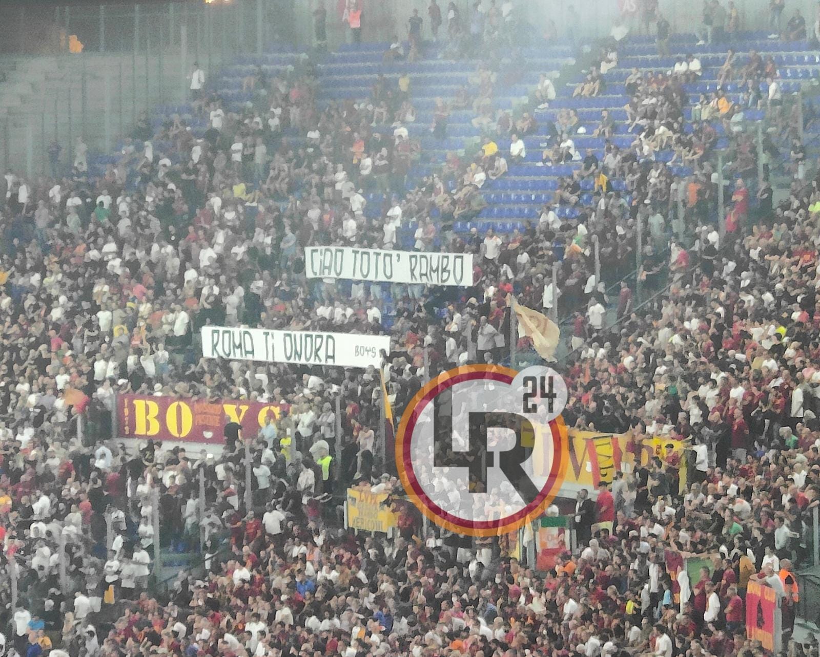 FOTO La Curva Sud omaggia Totò 'Rambo', capo ultras del Palermo (FOTO) » LaRoma24.it Tutte