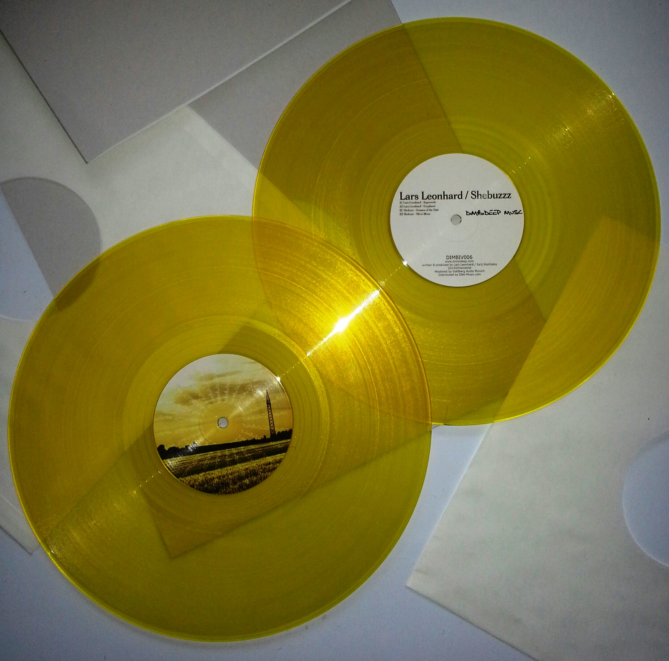 / Supererde (yellow clear vinyl) Lars Leonhard