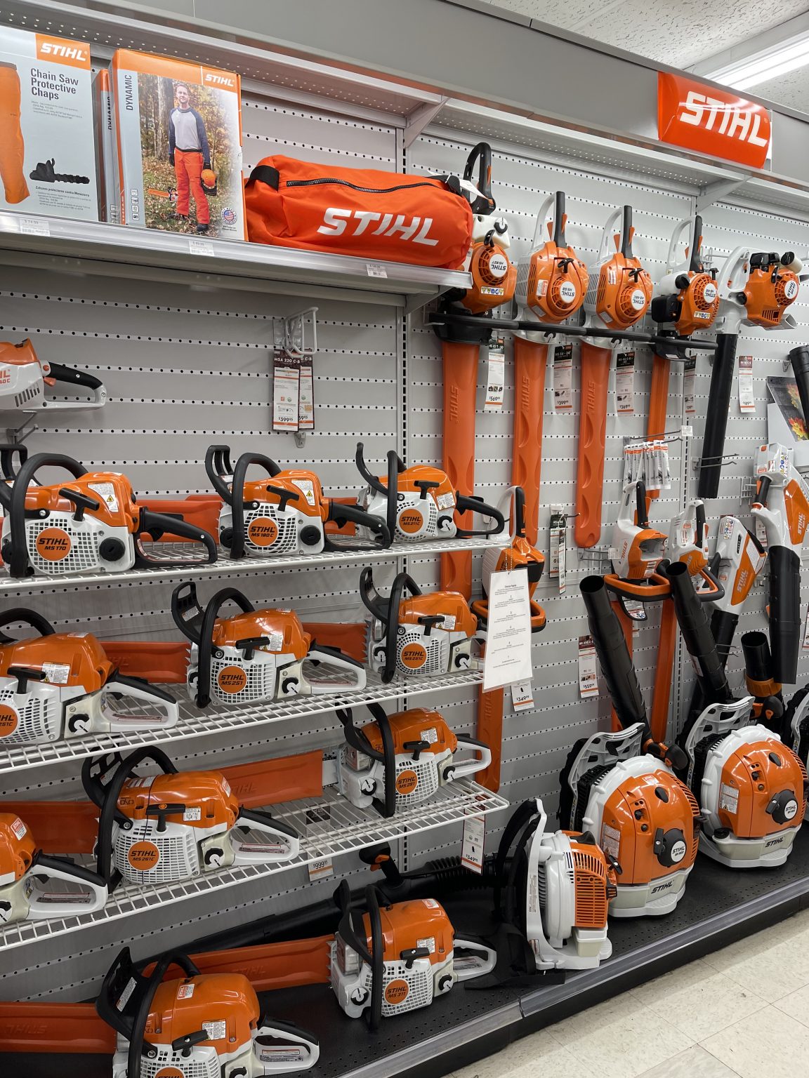 Home Larsen Ace Hardware Canton, CT West Hartford, CT