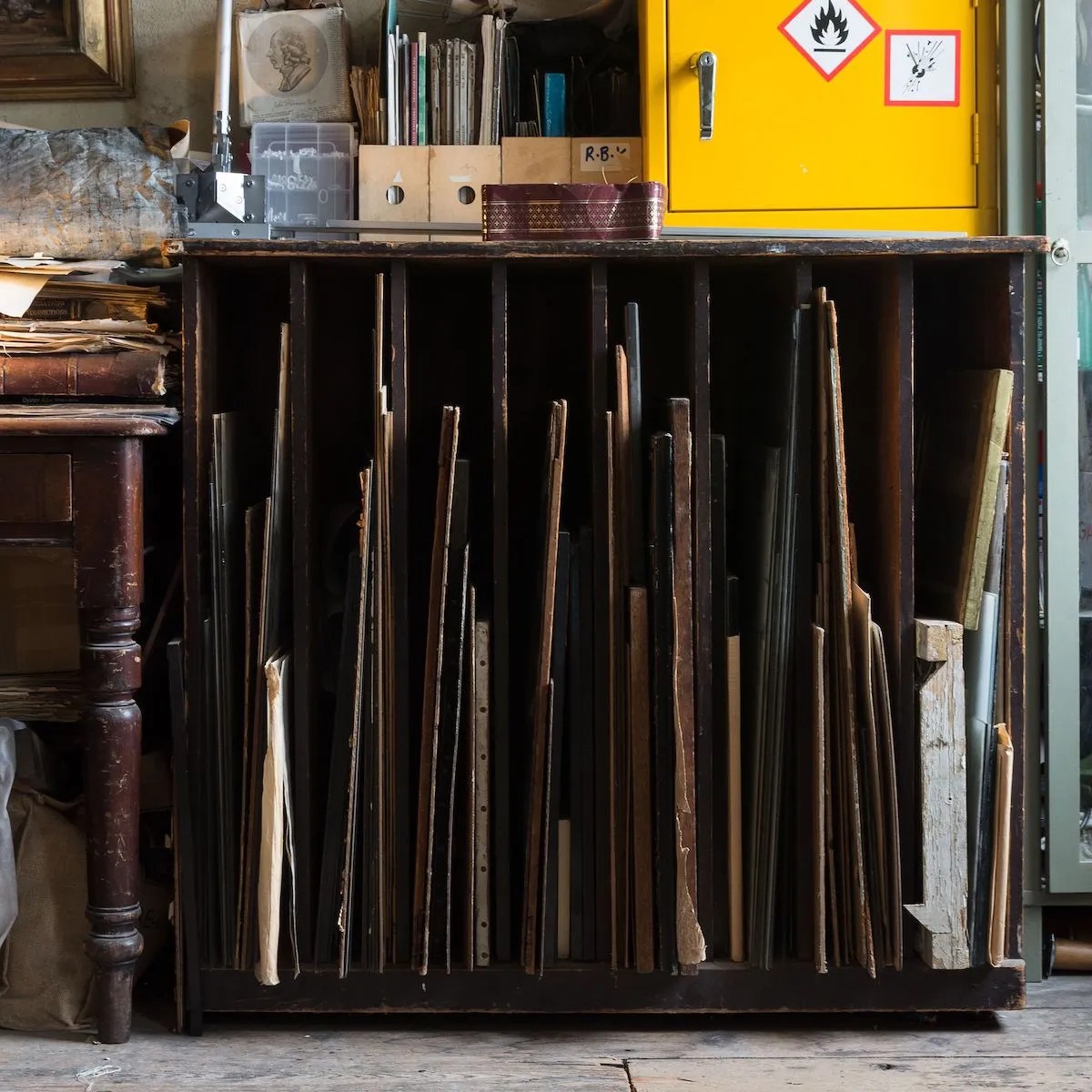 Look Inside Brunswick House Framing LASSCO England's