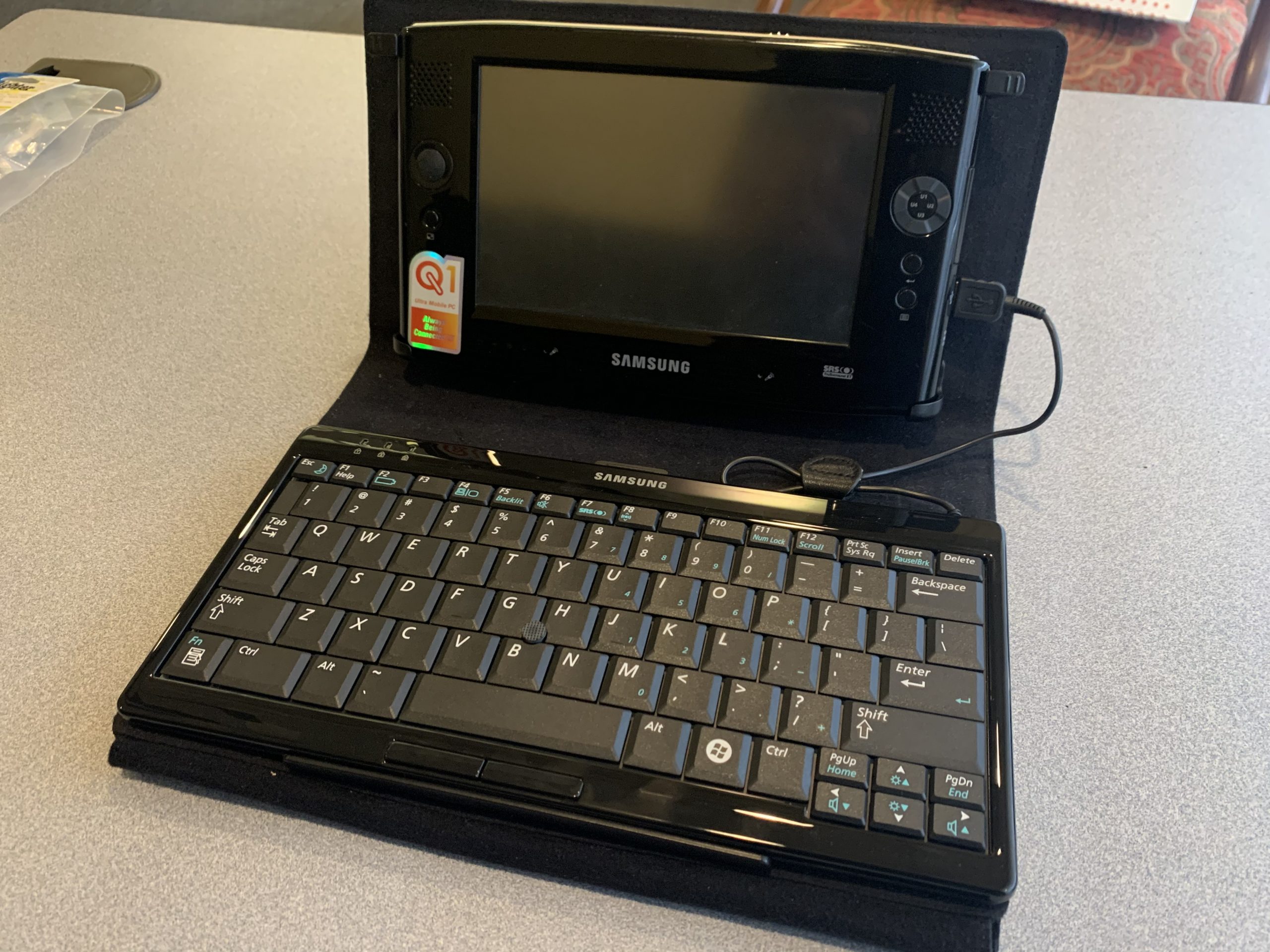 Samsung Q1 Portable PC LATAN