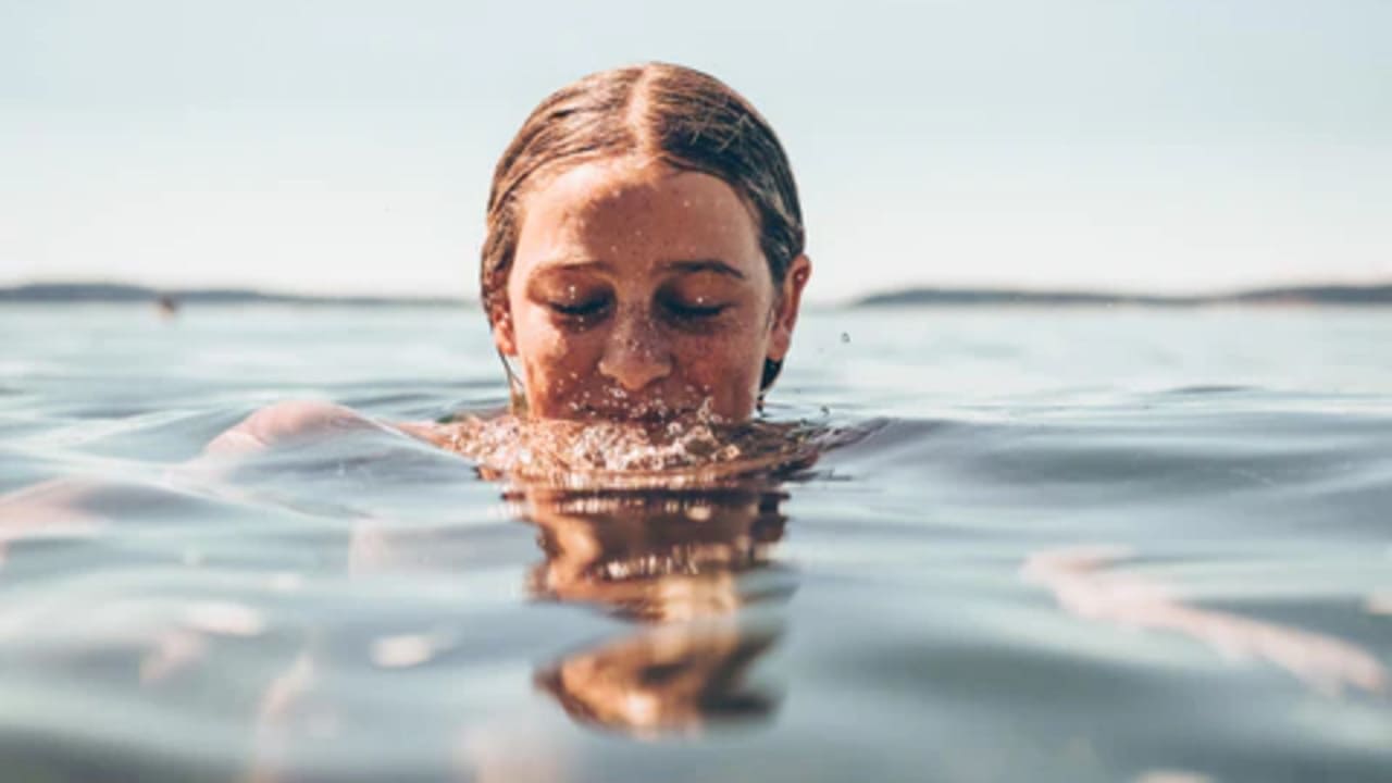 What Does Tread Water Mean