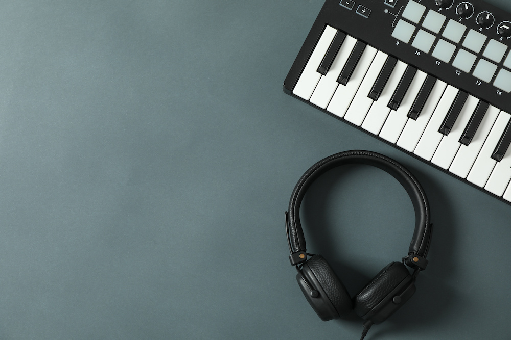 How To Use Akai MPK Mini Essential Tips for Creating Music Anytime and