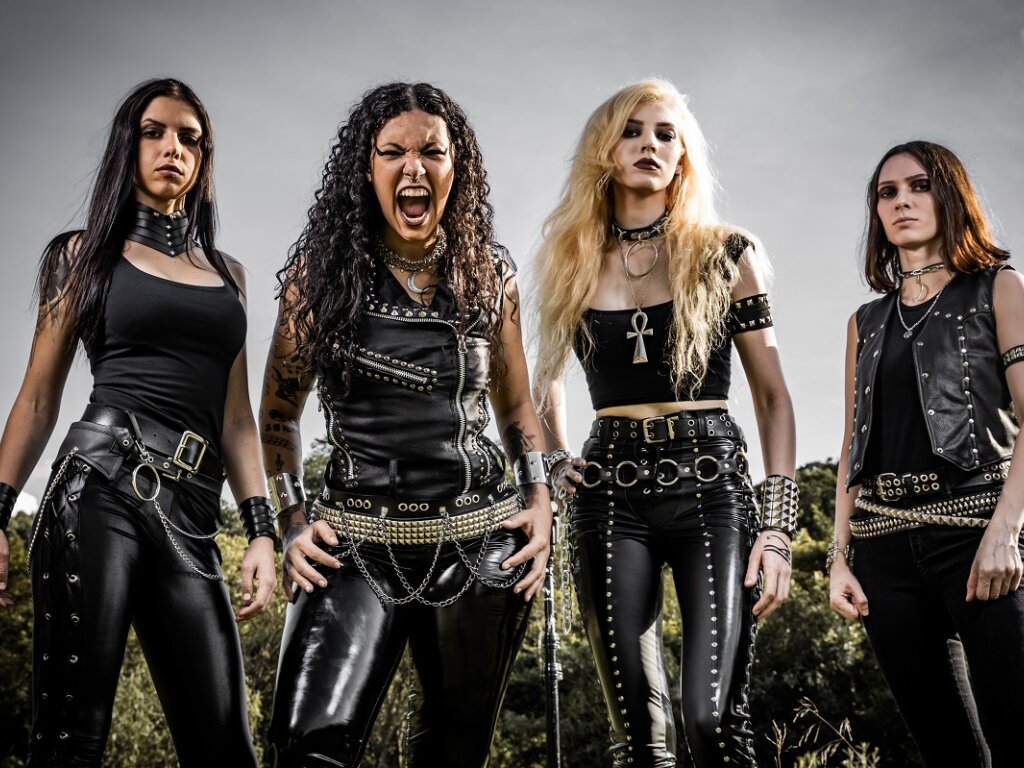 Crypta laut.de Band