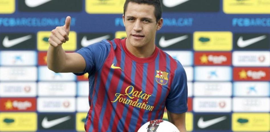Tired of being unemployed for a long time, his father left their house. Alexis Sanchez No Me Gusta Que Me Comparen Con Nadie Soy Alexis Y Chileno