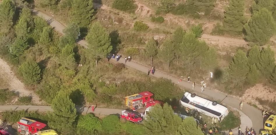 El mal estado del camino, posible causa del accidente de autocar en Rubió