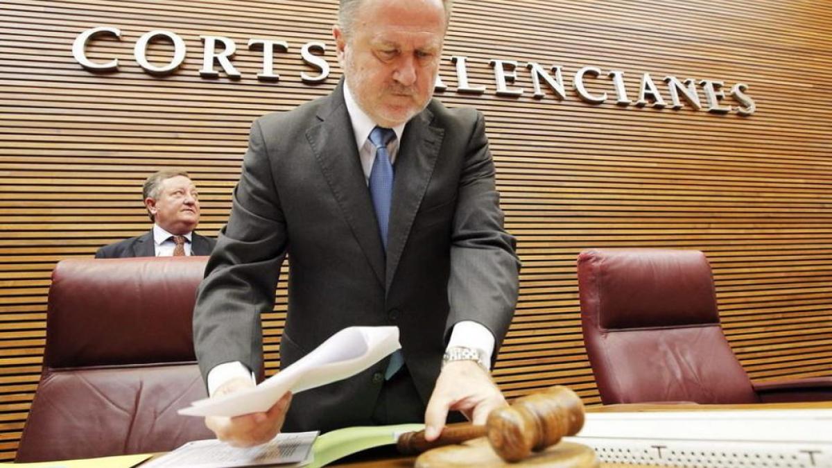 Font de Mora, elegido presidente de Les Corts Valencianes