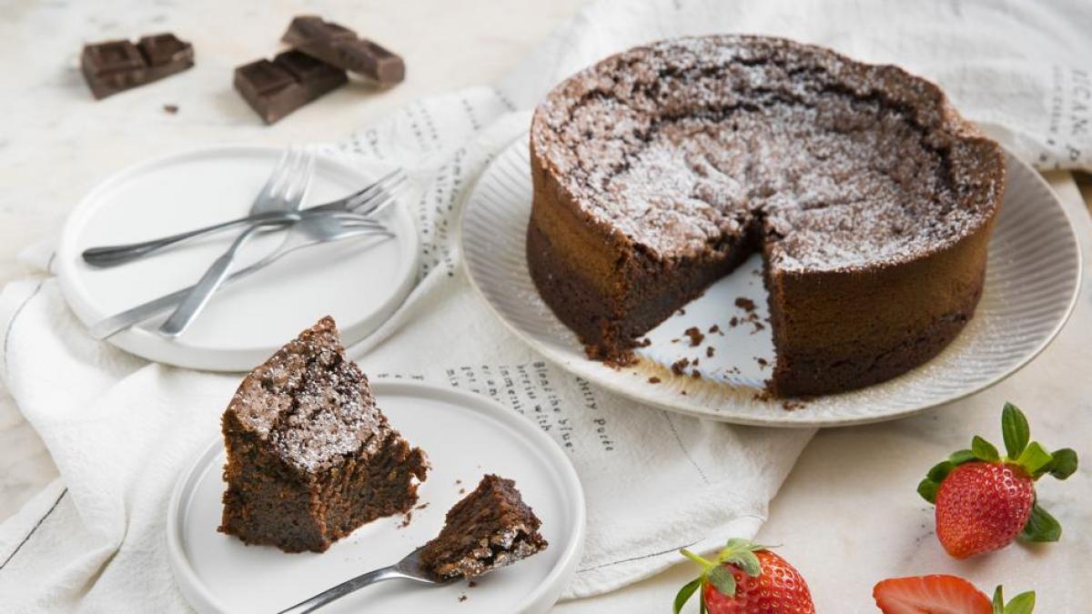 Pastel de chocolate con café, una receta irresistible