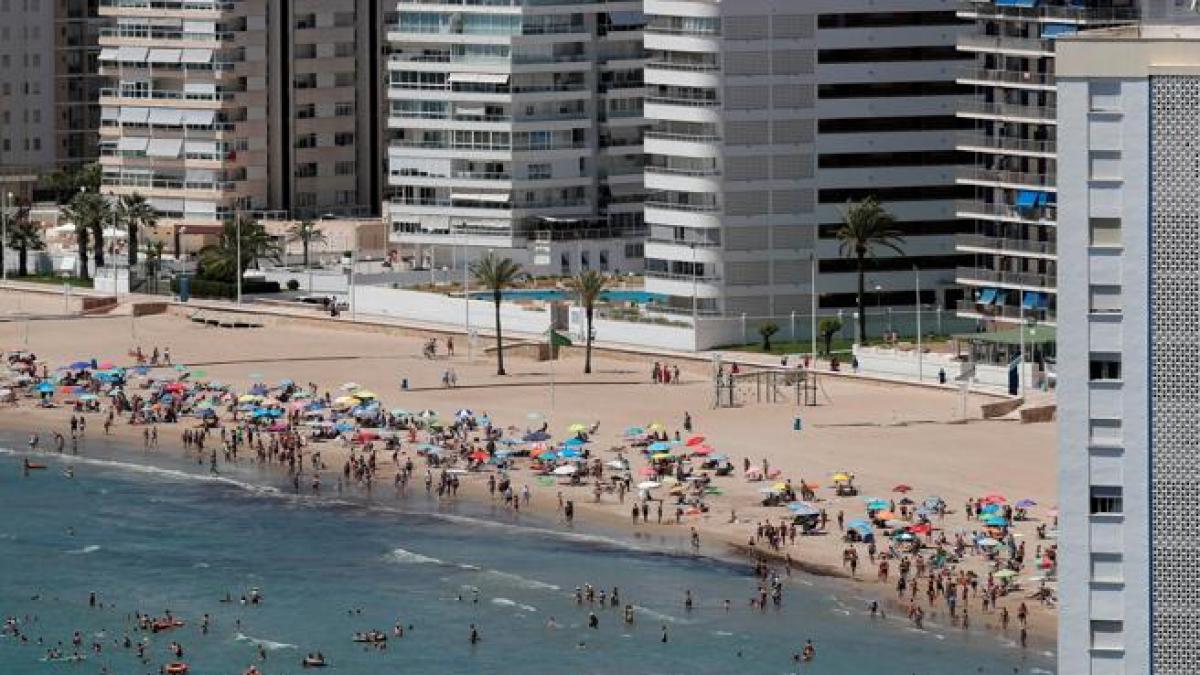Cullera cierra sus playas para evitar aglomeraciones