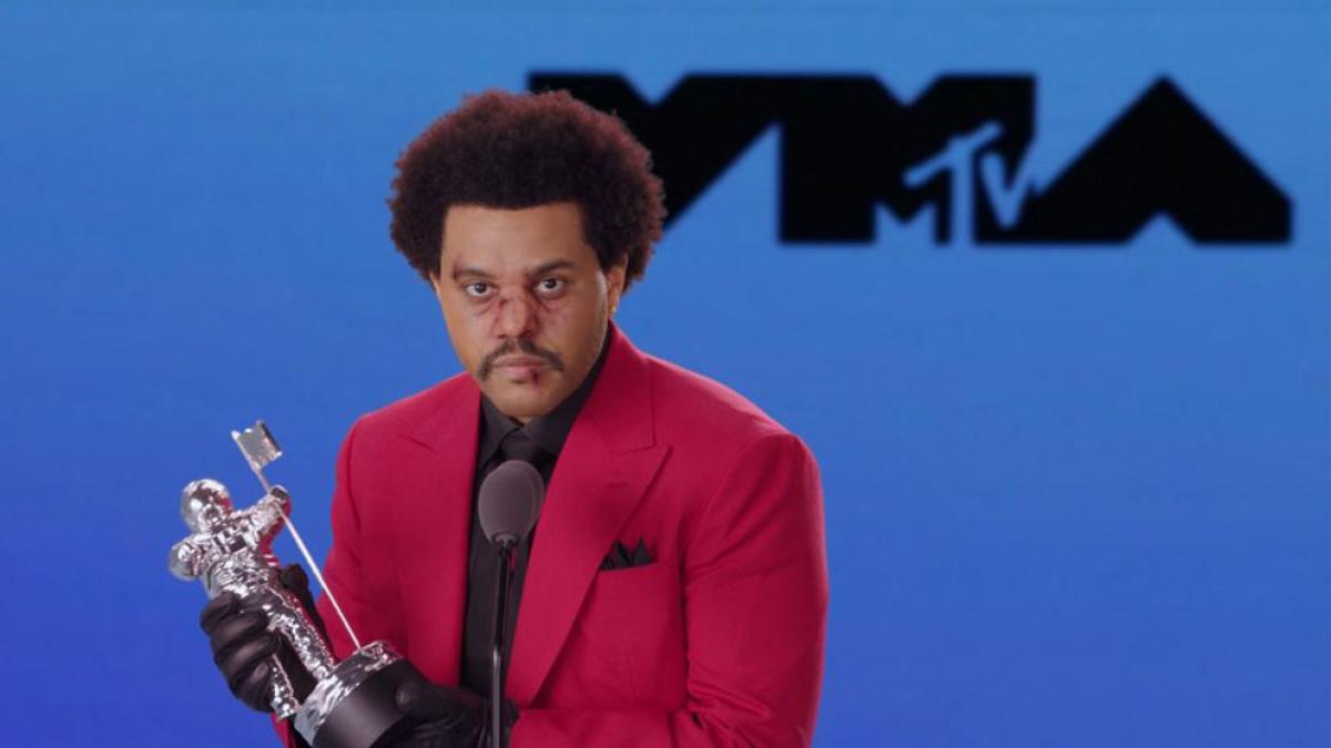 The Weeknd en la Super Bowl, puro espectáculo