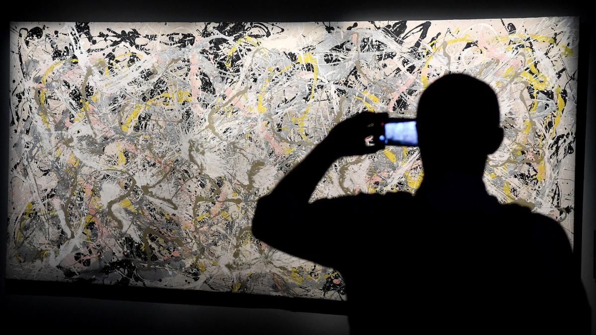 Encuentran una obra desconocida de Jackson Pollock tras una redada en Bulgaria TrendRadars Español