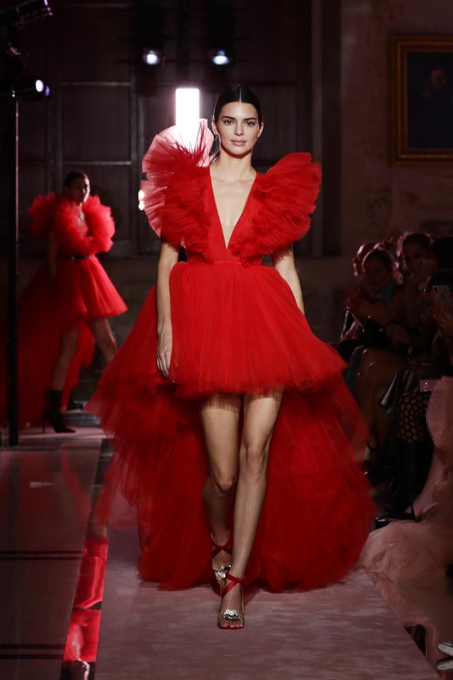 El vestido más esperado de la colección Giambattista Valli x H&M