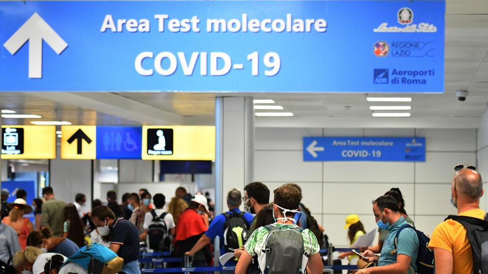 Coronavirus Varios españoles en cuarentena tras realizar el test de la