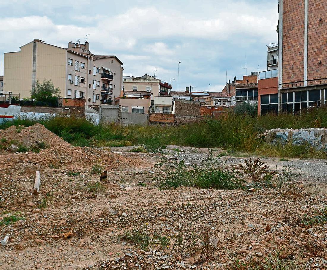 Críticas en Sant Feliu de Llobregat por un gran espacio comercial