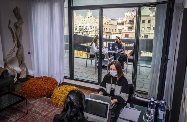 Los hoteles diversifican su oferta para sobrevivir en la pandemia