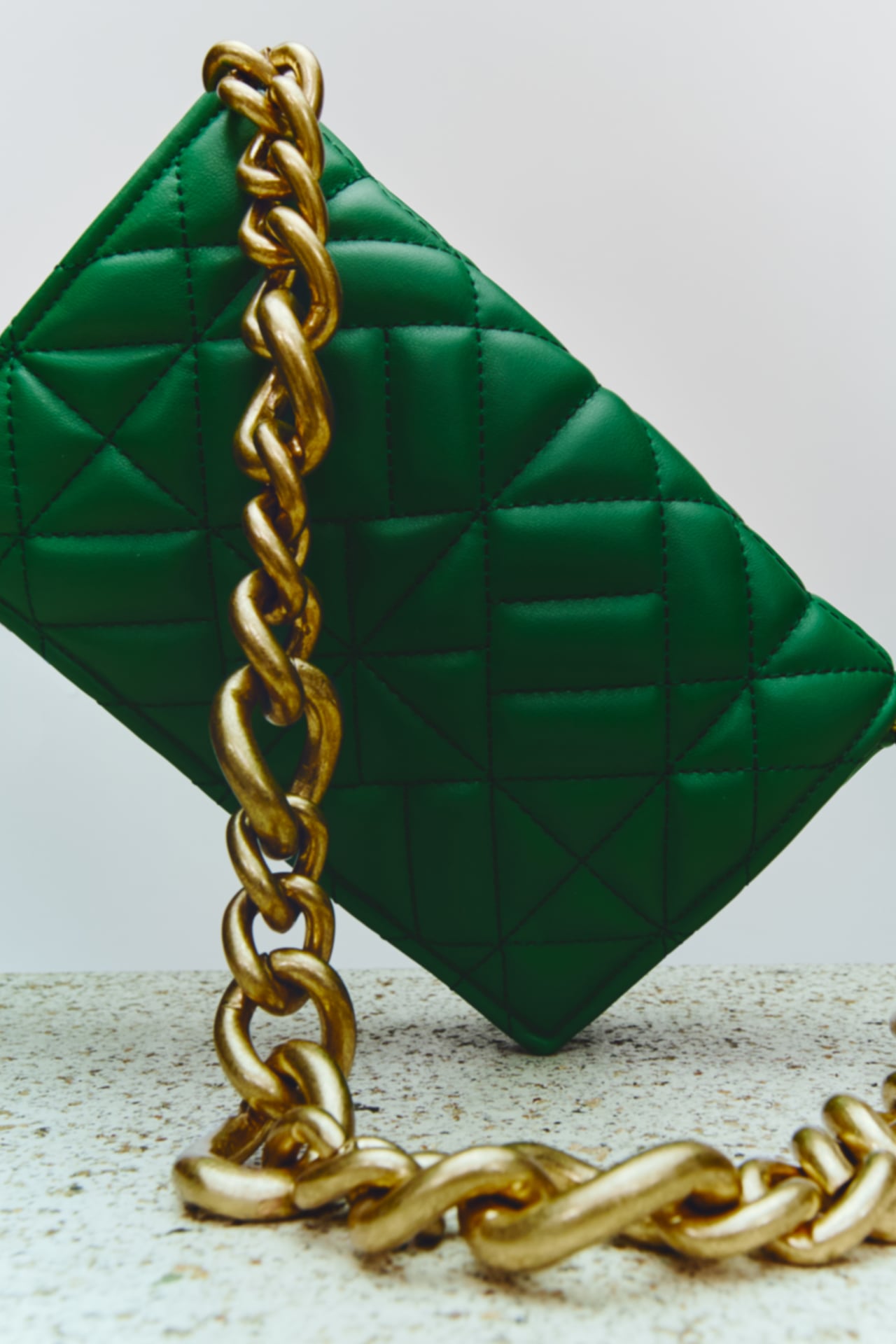 El nuevo bolso viral de Zara está inspirado en el favorito de Chiara