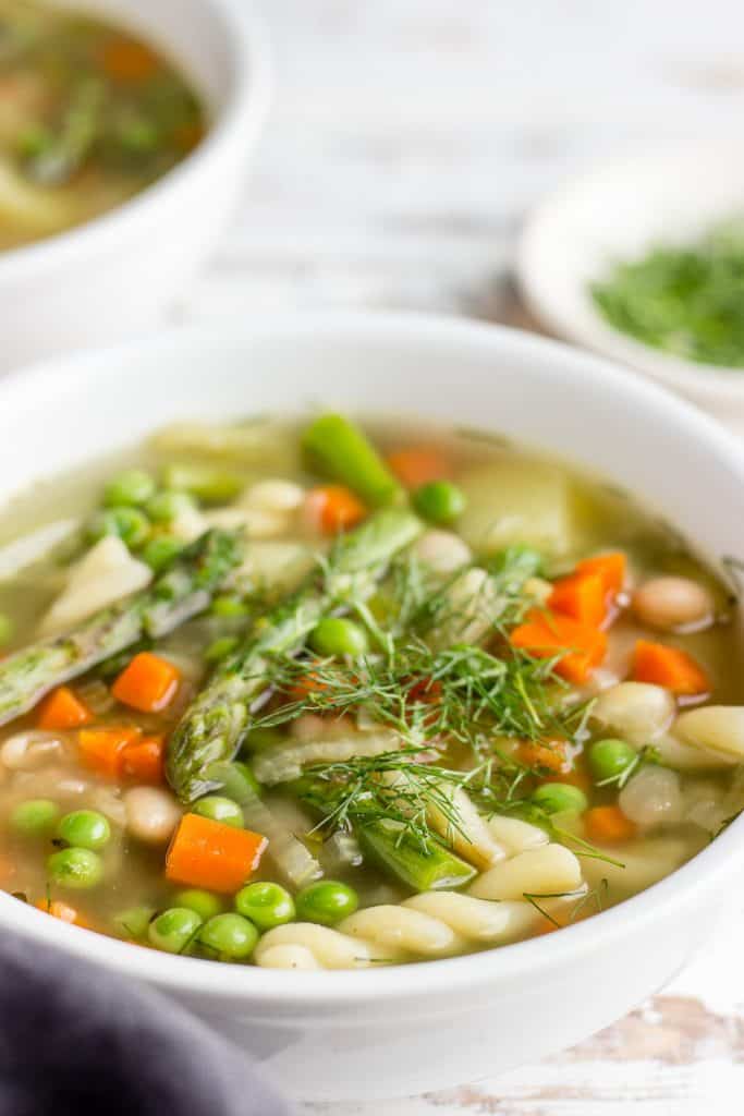 Spring Minestrone Soup {Healthy Vegan Soup} Lavender & Macarons