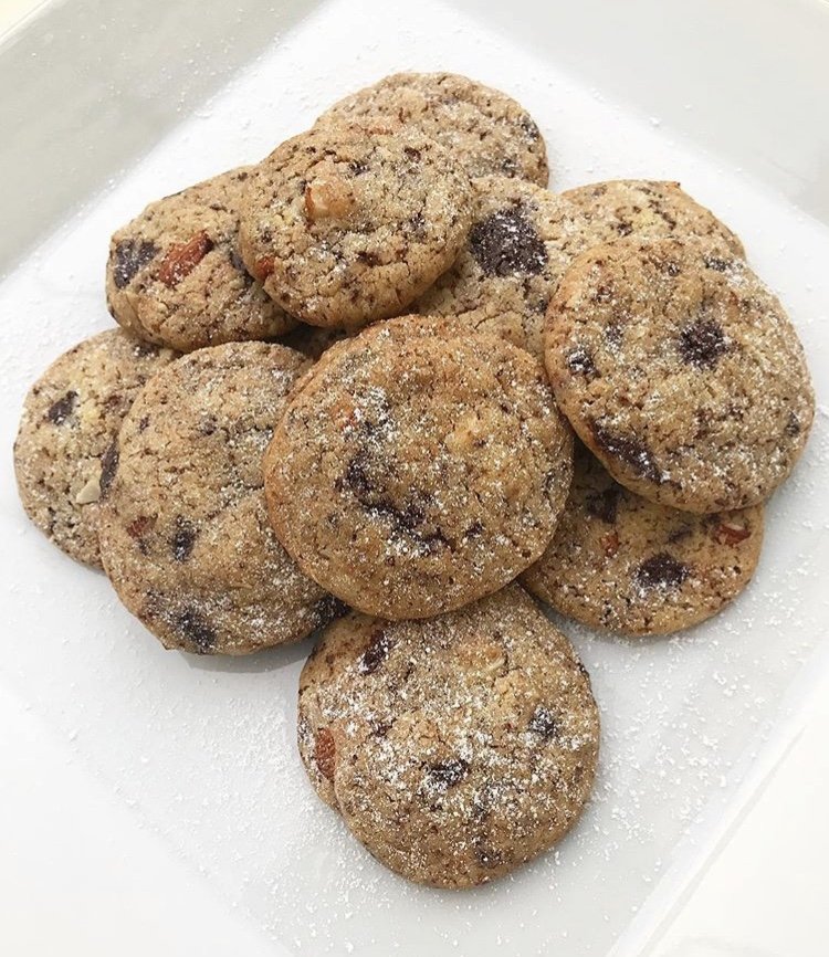 Biscotti Cookies Alle Mandorle E Cioccolato Fondente Virginia Fabbri La Vongola Verace