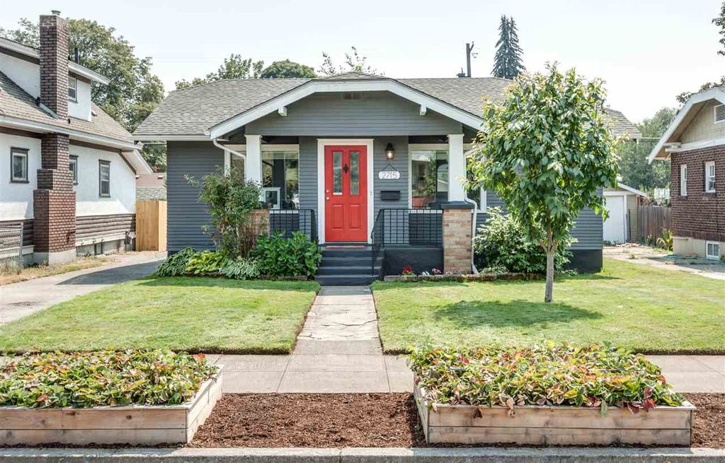 Spring Lawn Care Tips for Spokane, WA
