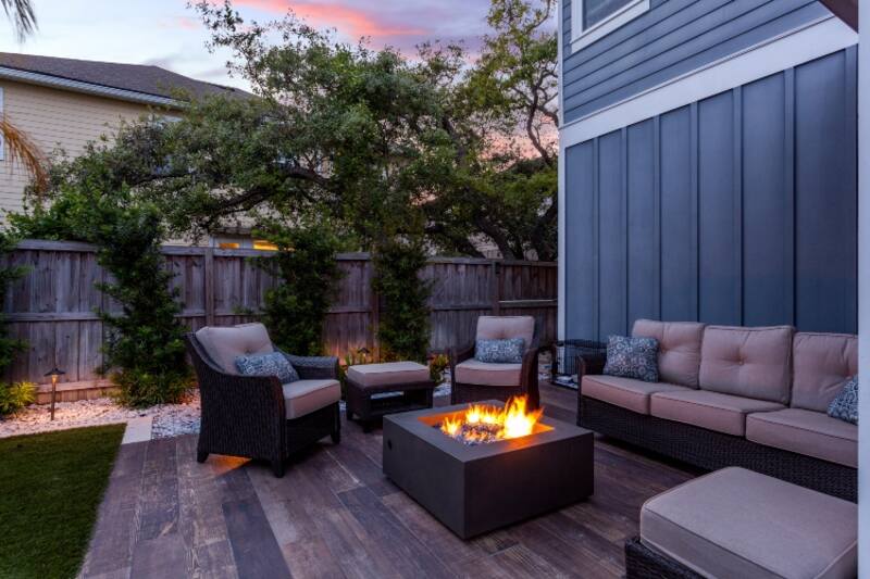 15 Small Backyard Landscaping Ideas