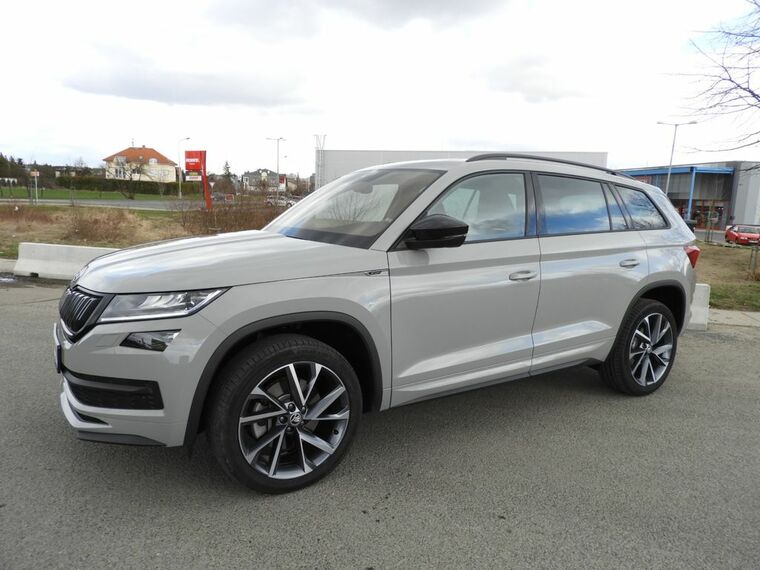 Škoda Kodiaq SPORTLINE 2.0TDI / 140kW 4x4 DSG ZÁRUKA 5 LET 11/2023