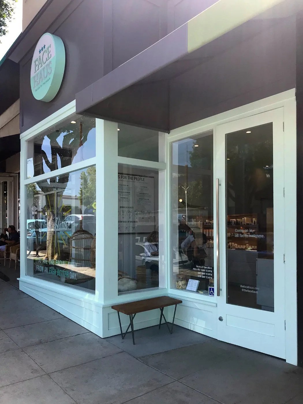 Face Haus S.M. — ldwandco