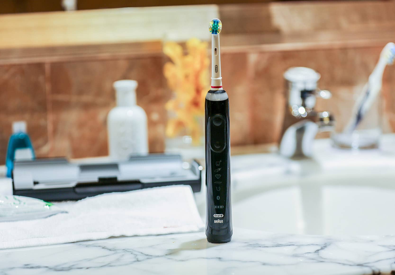OralB vs Sonicare Which Electric Toothbrush is the Best Choice?